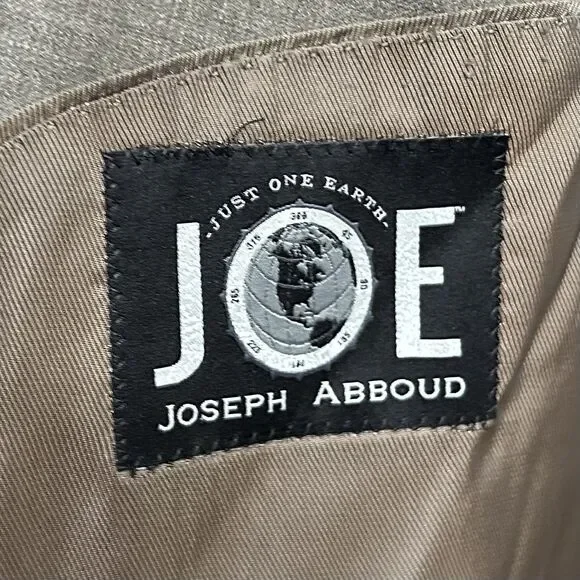 Joseph Abboud 56S Suit 25x27 Flat Front 100% Wool Beige Two Button Double Vented